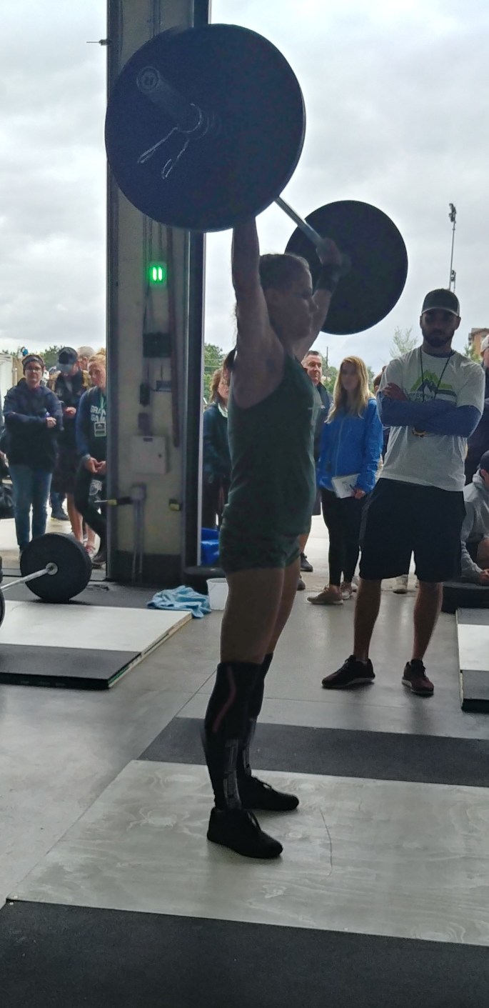 CrossFit Lifting Competition Denver hot crossfit chick