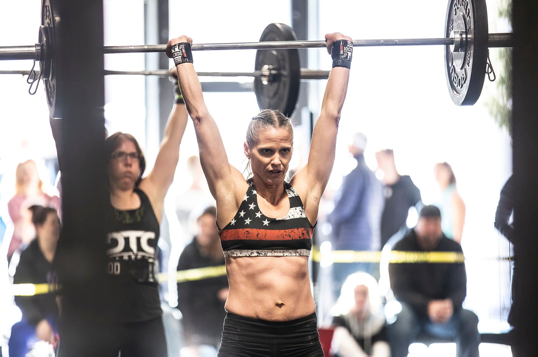 crossfit competition thruster www.crossfitmomm.com