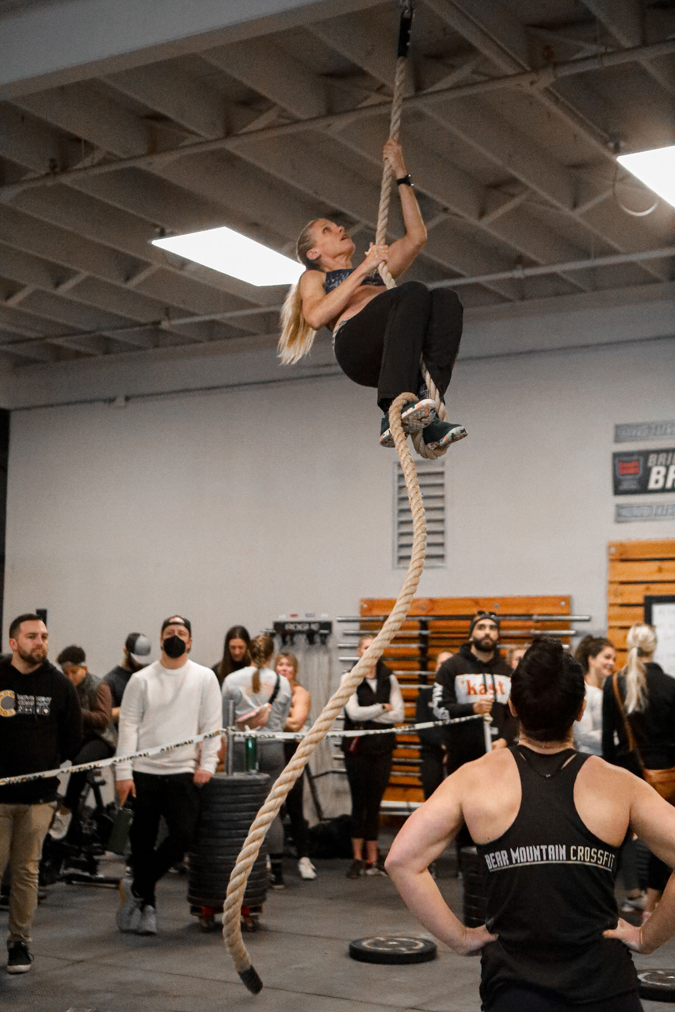 rope climbs at local crossfit competition www.crossfitmomm.com